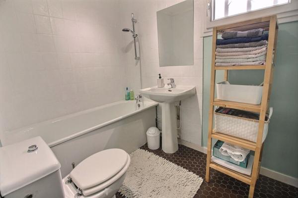 Belle maison 6 pièces 121.61 m2 THIAIS