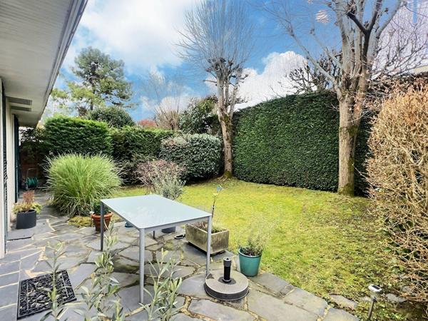 Belle maison 6 pièces 121.61 m2 THIAIS