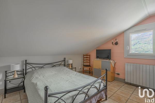 Maison 5 pièces de 139 m² à Sallanches (74700)