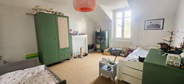 Gare à pieds- Superbe maison Bourgeoise