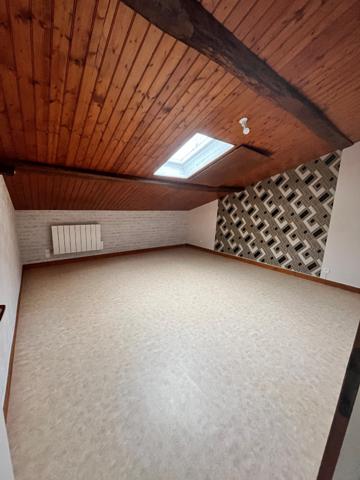 Maison située à CURZAY SUR VONNE proche LUSIGNAN et VIVONNE