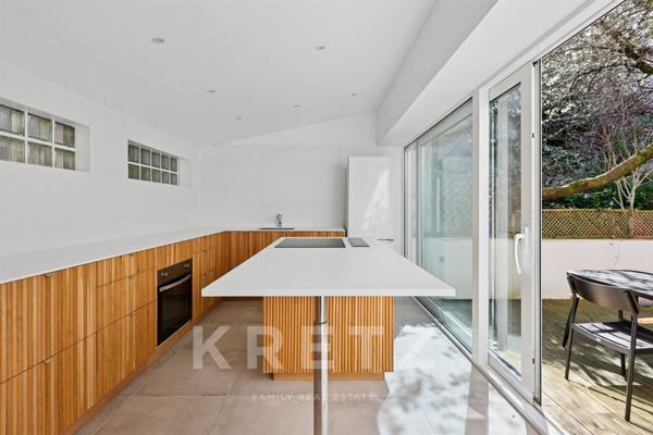 Comme une maison de campagne entièrement rénovée... à Paris 14ème!