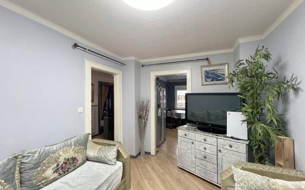 Maison à vendre    7 pièces • 156 m2 Wisches