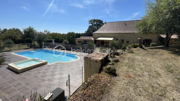 Maison en pierre de 266 m²