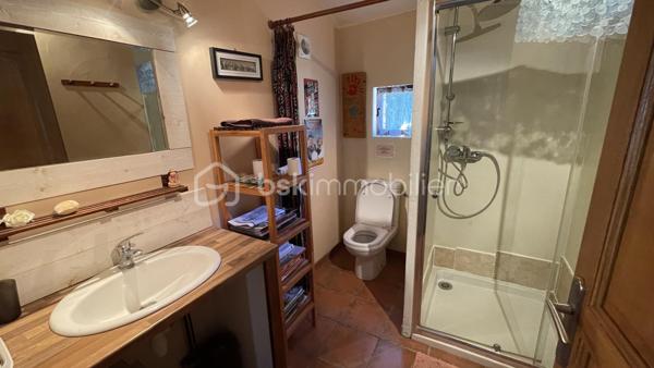 Maison en pierre de 266 m²