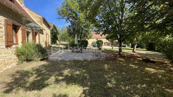 Maison en pierre de 266 m²