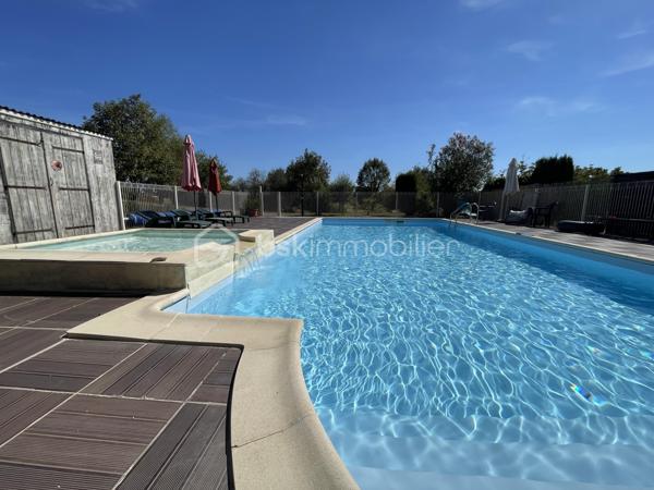 Maison en pierre de 266 m²