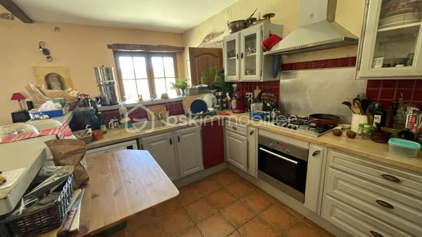 Maison en pierre de 266 m²