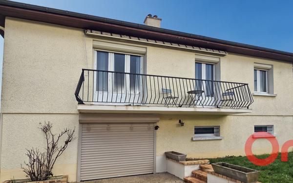 Maison à vendre    3 pièces •  Fussy