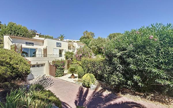 Maison à vendre    4 pièces • 183,63 m2 Cannes