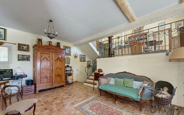 Maison à vendre    4 pièces • 183,63 m2 Cannes