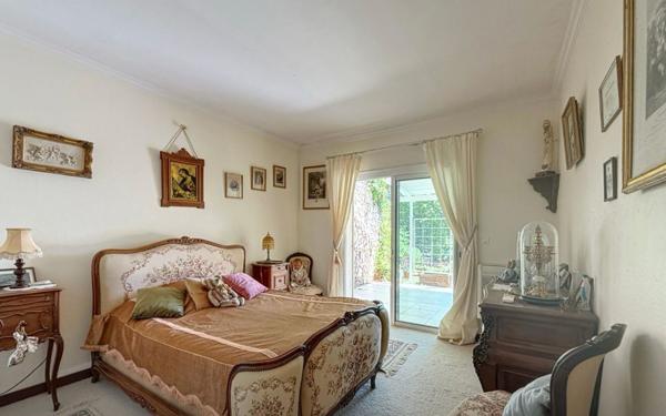 Maison à vendre    4 pièces • 183,63 m2 Cannes