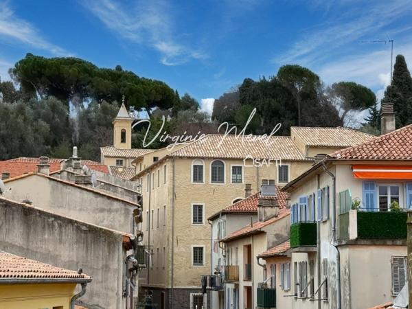 Mansarde 25m2 Carrez avec vue convent