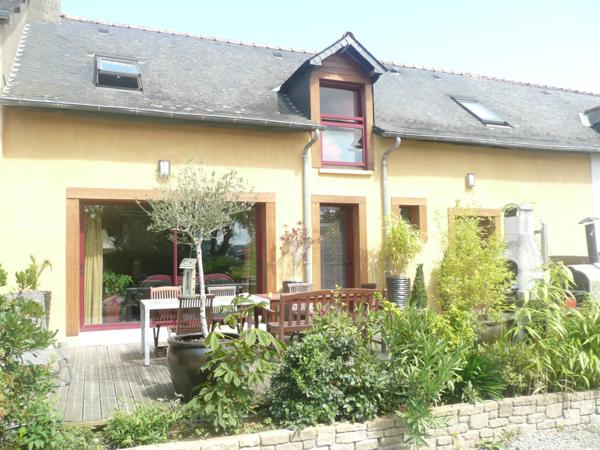 Le Rheu (35650) Maison 135 m² – 3 chambres + bureau – Le Rheu – Jardin 700 m²