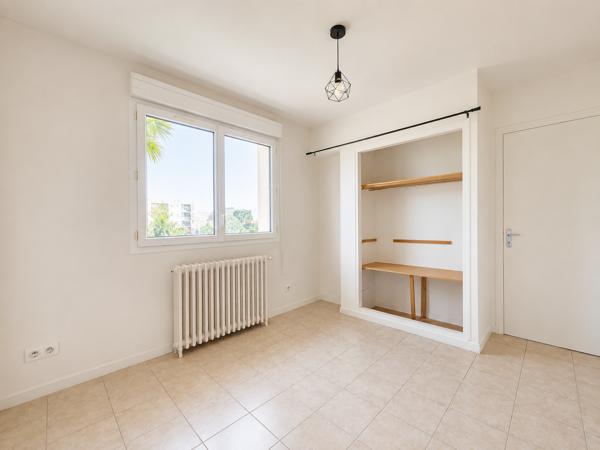 Maison
         4 pièces
        - 64 m² 130 000 € *