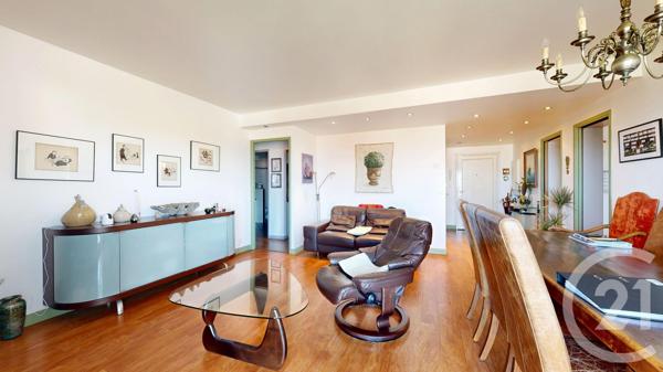 Appartement F5 à vendre  5 pièces - 111,35 m 2   BIARRITZ  - 64