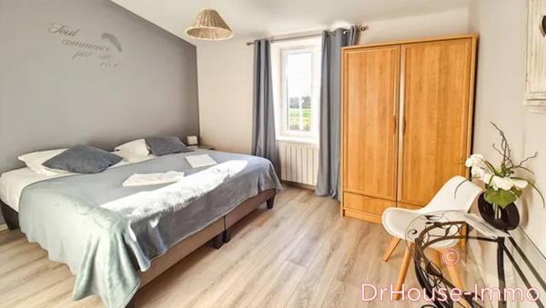 Maison à vendre 8 pièces de 245 m²