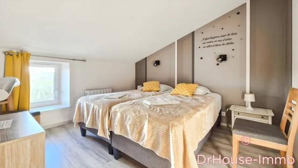 Maison à vendre 8 pièces de 245 m²