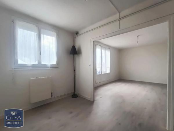 Appartement à louer 3 pièces 69.1m² Châteauroux (36000)