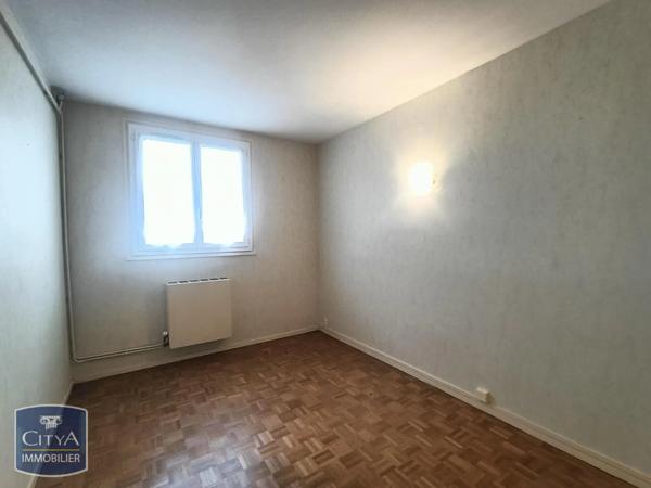 Appartement à louer 3 pièces 69.1m² Châteauroux (36000)