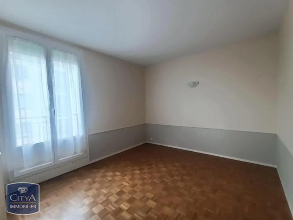 Appartement à louer 3 pièces 69.1m² Châteauroux (36000)