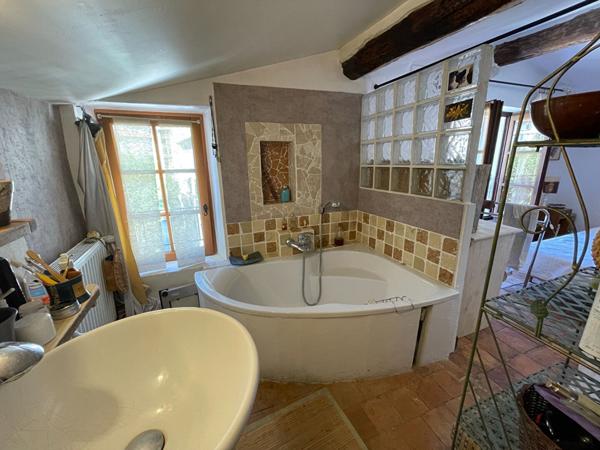 SISTERONà vendre, belle maison de ville de caractère au coeur de l'histoire