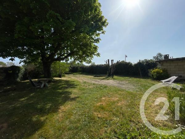 Maison à vendre  5 pièces - 102 m 2   CAMPS SUR L ISLE  - 33