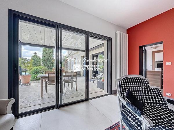 Maison de campagne 320 m2 + piscine + garage + jardin