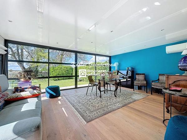 Maison de campagne 320 m2 + piscine + garage + jardin