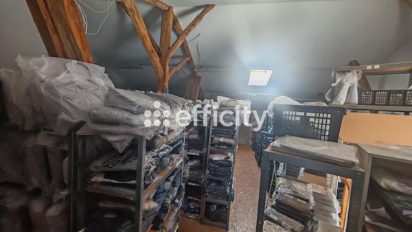 Local Commercial 10 pièces - 386 m²