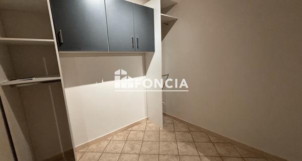 Location Studio 27.73 m² - Neuville-sur-saône 69250