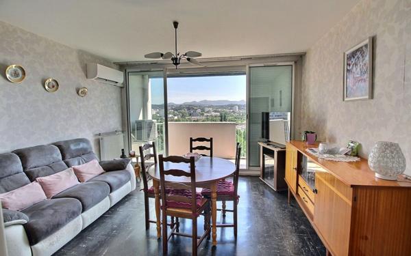 Appartement à vendre    2 pièces • 55,36 m2 Marseille 10