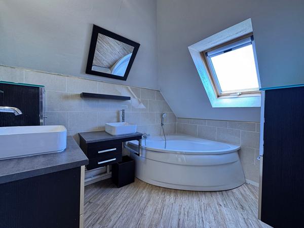 Magnifique appartement t4 duplex henriville