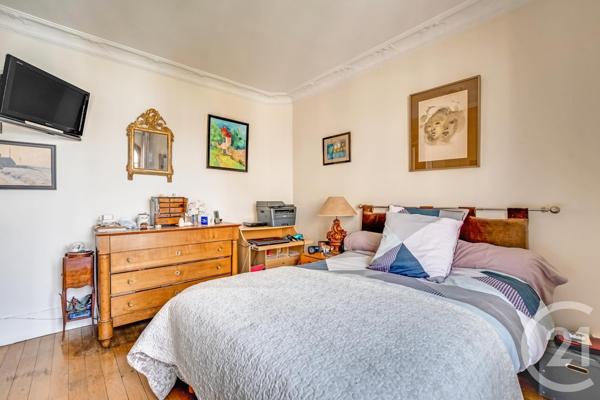 Appartement F2 à vendre  3 pièces - 62,20 m2 PARIS - 75015