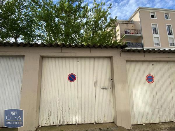 Parking à louer Le Mans (72000)