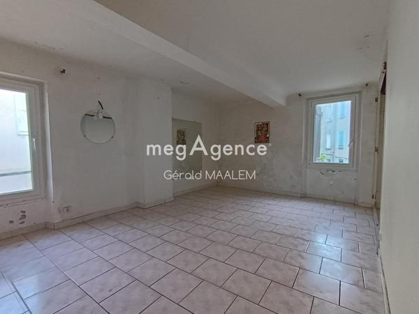 Maison à LA GARDE-FREINET, 83680 - 7 pièces 130m²