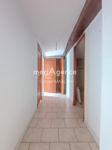 Maison à LA GARDE-FREINET, 83680 - 7 pièces 130m²