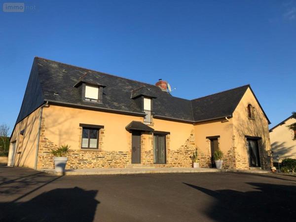 Maison à vendre à Châteaugiron en Ille-et-Vilaine (35410), ref : 35024-1197