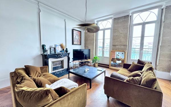 Appartement à vendre    3 pièces • 87 m2 Romans-sur-Isère
