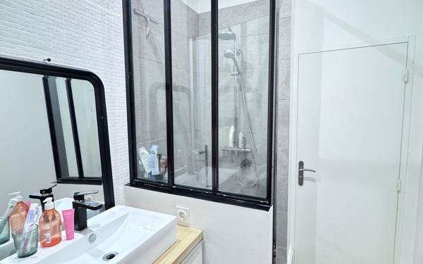 Appartement à vendre    3 pièces • 87 m2 Romans-sur-Isère