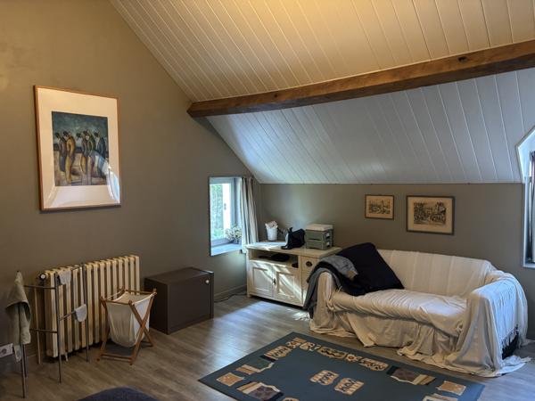 VENDU - Saint-Maur - Propriété de charme sur un terrain de 5623 m² avec vue imprenable et détails authent Saint-Maur (18270)