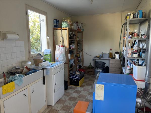 VENDU - Saint-Maur - Propriété de charme sur un terrain de 5623 m² avec vue imprenable et détails authent Saint-Maur (18270)