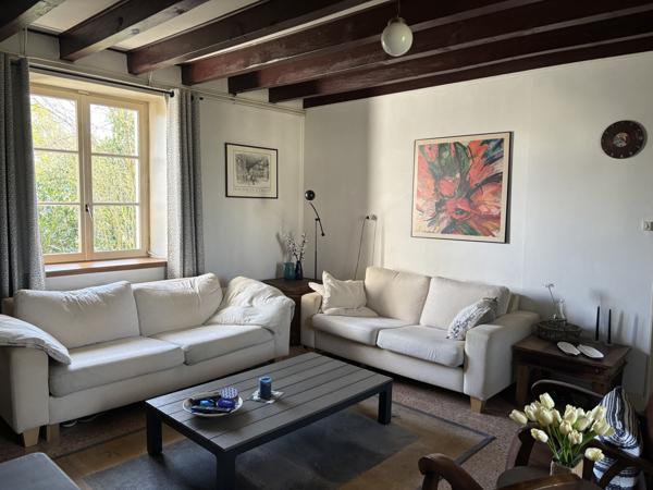 VENDU - Saint-Maur - Propriété de charme sur un terrain de 5623 m² avec vue imprenable et détails authent Saint-Maur (18270)