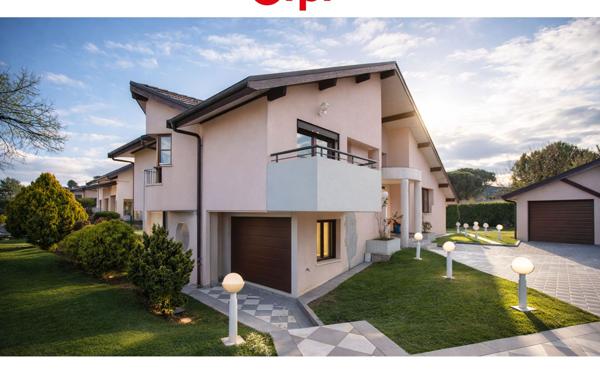 Maison à vendre    6 pièces • 188 m2 Vétraz-Monthoux