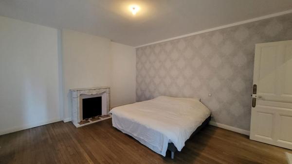 BELLE MAISON BOURGEOISE DE CARACTERE CENTRE VILLE