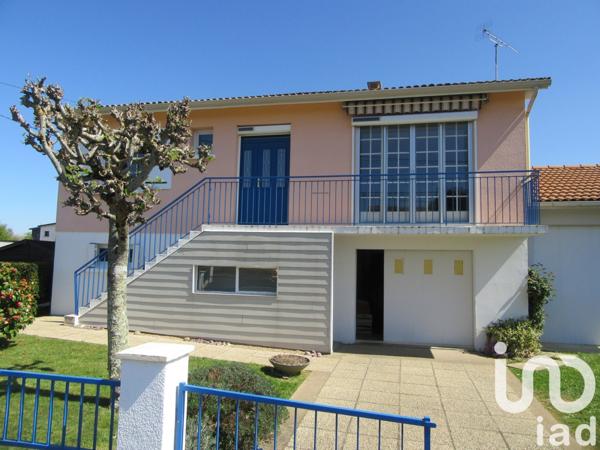 Maison 5 pièces de 90 m² à Bressuire (79300)