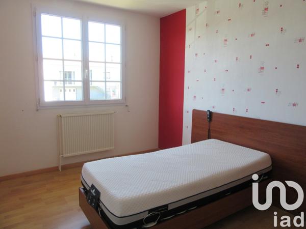 Maison 5 pièces de 90 m² à Bressuire (79300)