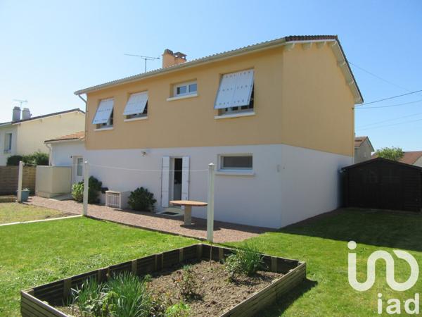 Maison 5 pièces de 90 m² à Bressuire (79300)