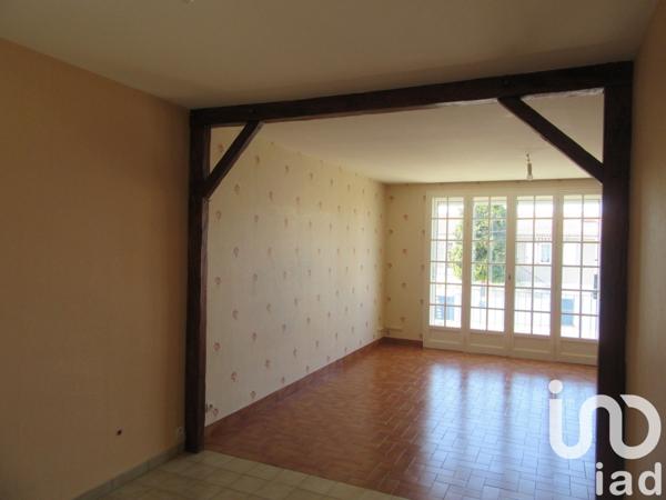 Maison 5 pièces de 90 m² à Bressuire (79300)