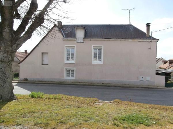 Maison à vendre à Vendôme dans le Loir-et-Cher (41100), ref : 071/1004